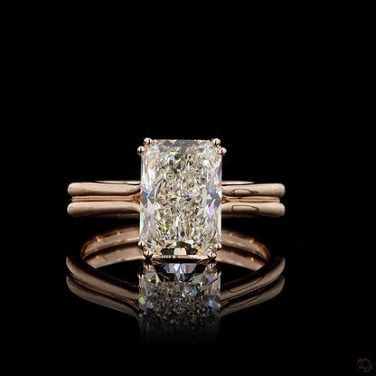 3.00 Carat Radiant Shape Lab grown Diamond Woman Ring