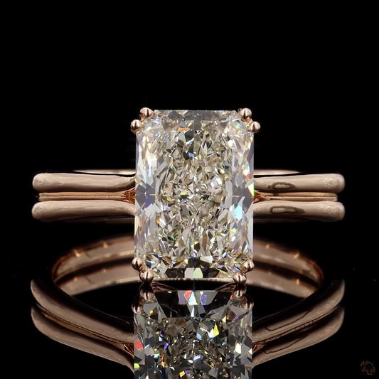3.00 Carat Radiant Shape Lab grown Diamond Woman Ring