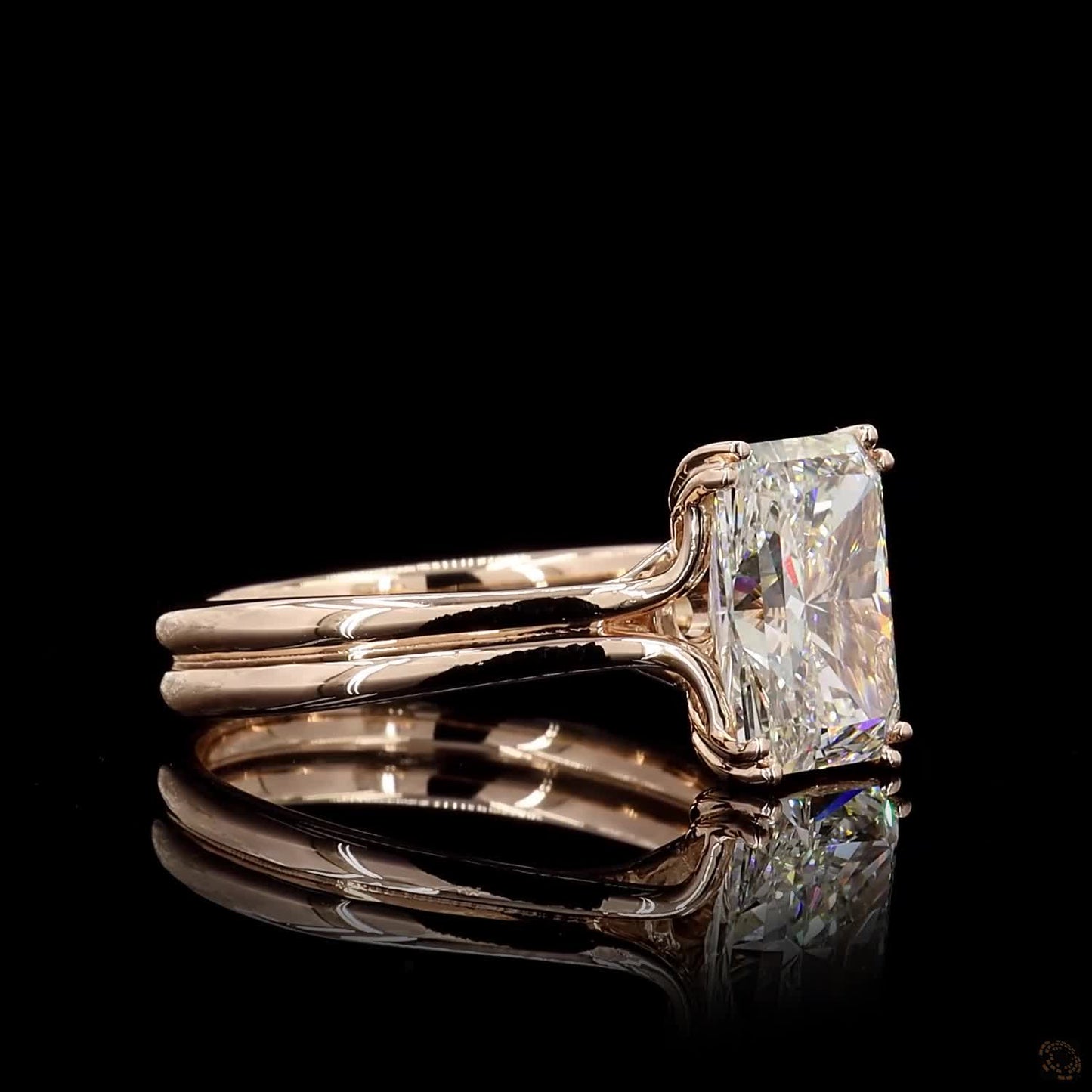 3.00 Carat Radiant Shape Lab grown Diamond Woman Ring