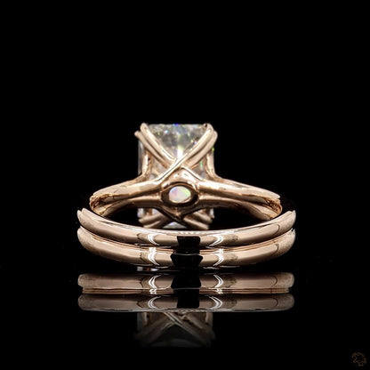 3.00 Carat Radiant Shape Lab grown Diamond Woman Ring